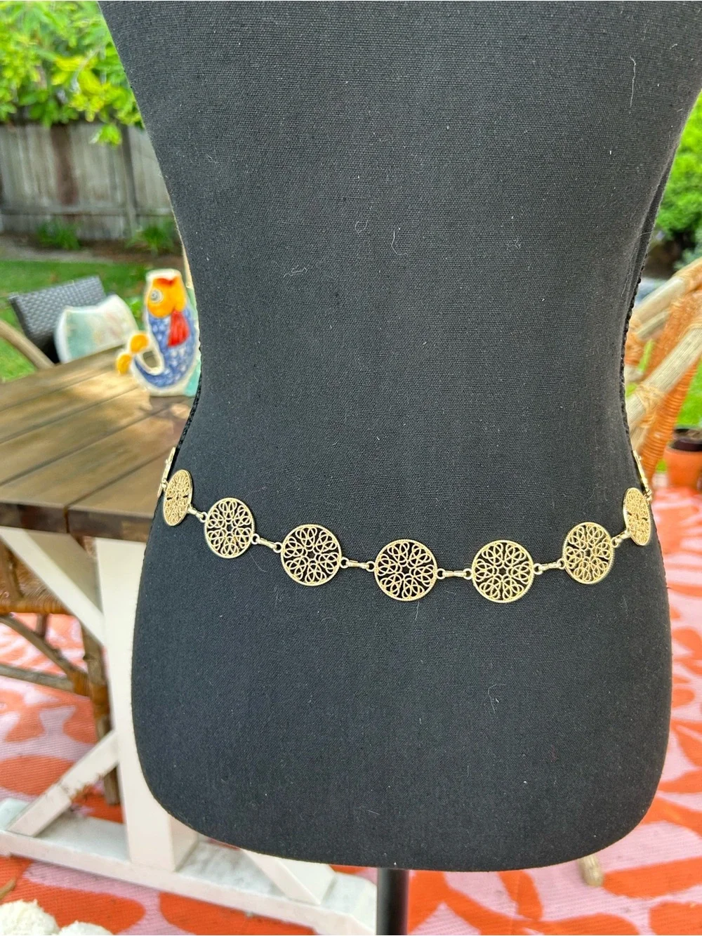 Vintage filigree gold tone chain belt